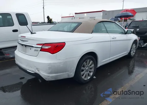 2011 Chrysler 200 Touring from USA, damaged, VIN 1C3BC2EG8BN560375